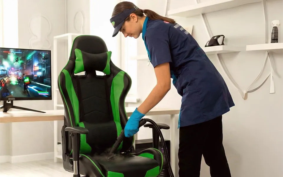 Комбо при заказе генеральной уборки с 20 по 27 февраля -15% на уборку + ПОДАРОК химчистка кресла